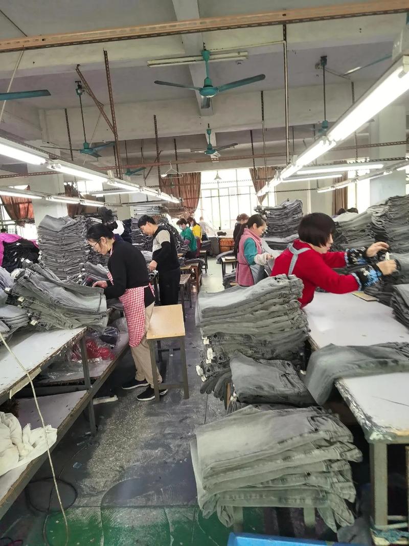 保時杰包裝部誠聘大燙1名、中查2名，歡迎加入！